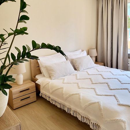 Amber Apartment Liepāja Eksteriør billede